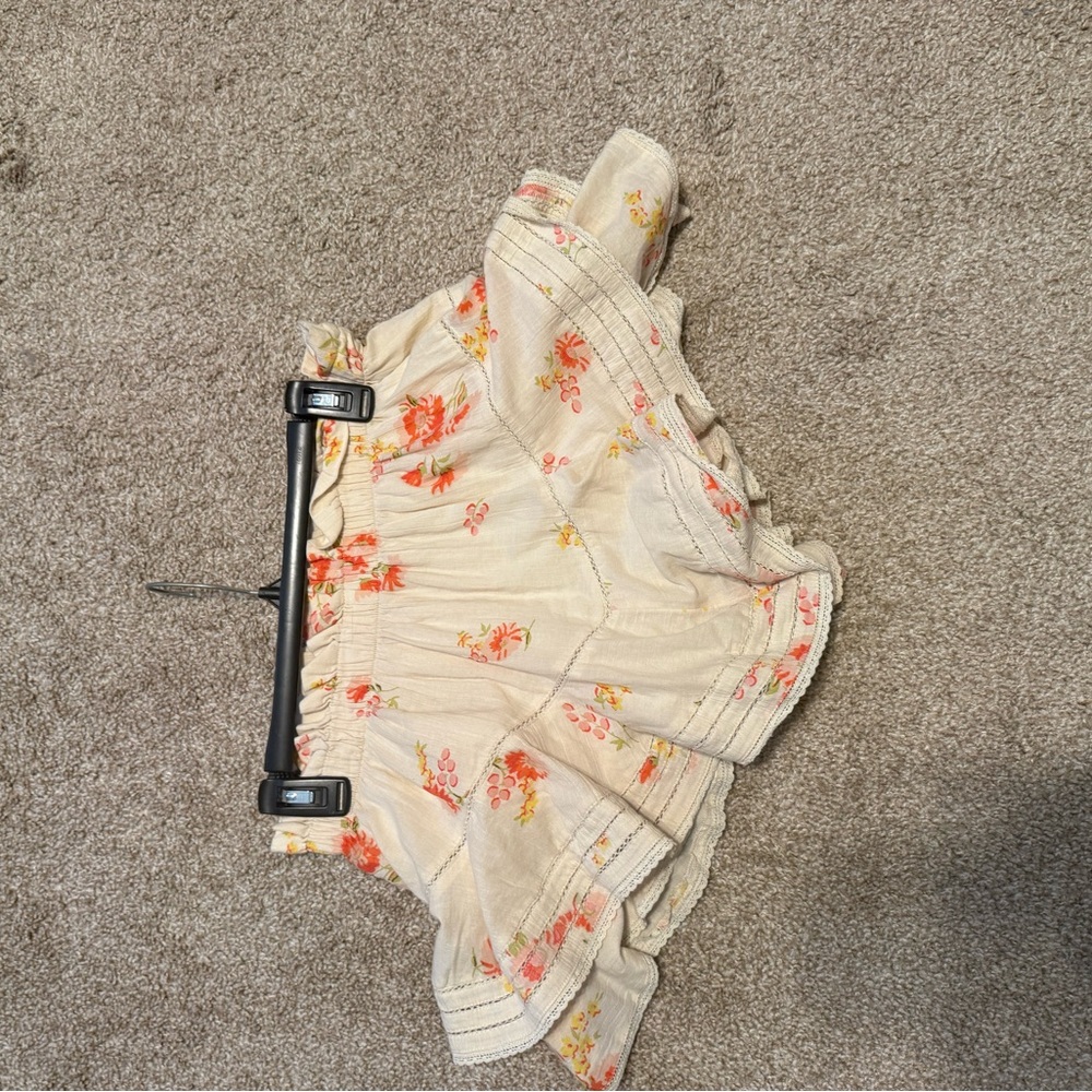 Crème Floral Aerie Ruffle Skort